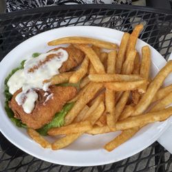 Buffalo-Bodega Complex - Fish and Chips (Senior Plate)
