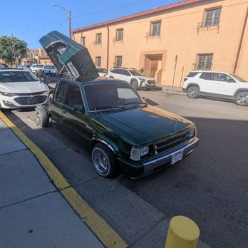 Old Town Albuquerque - I didn't know they had started that whole thing with the truck beds. It's pretty cool. - Shopping Centers Near Me