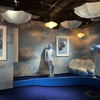 Puttery - Head to the Illusion course for some thoughtful designs - Mini Golf Near Me - The Colony, Texas