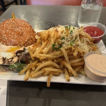 Meet & Eat - Breakfast & Brunch Near Me - Sacramento, California Meet & Eat - Breakfast & Brunch Near Me - Sacramento, California