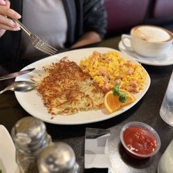 Village Grill - Ham Scramble