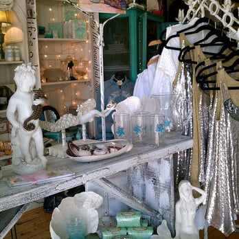 B on Main - Interior - Home Decor Near Me - Ventura, California B on Main - Interior - Home Decor Near Me - Ventura, California