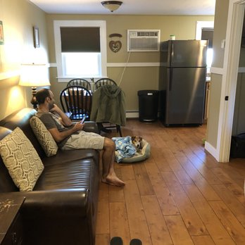 Captain's Quarters - Suite 5 - Hotels Near Me - Ogunquit, Maine