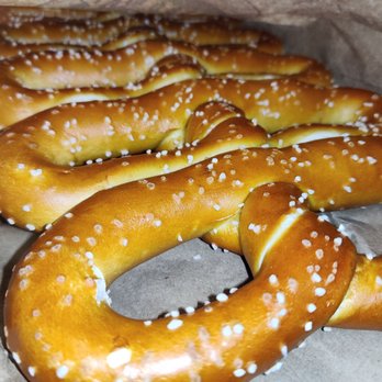 Philly Pretzel Factory - Nice soft fresh baked Pretzels - Bakeries Near Me - Springfield, Pennsylvania
