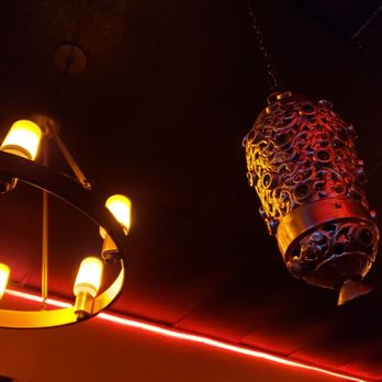 Ranoush - Hookah Bars Near Me - St. Louis, Missouri