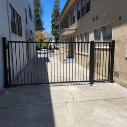 Mr Gates & Fencing - Perfect! Just what I wanted.
