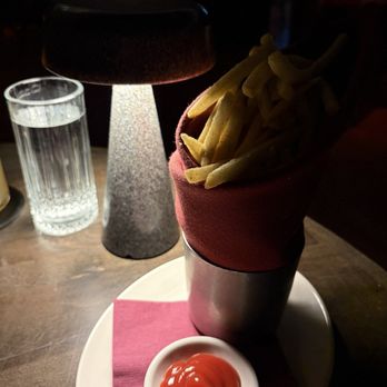 Kali Steak  - Shoestring Fries - Steakhouses Near Me - Los Angeles, California