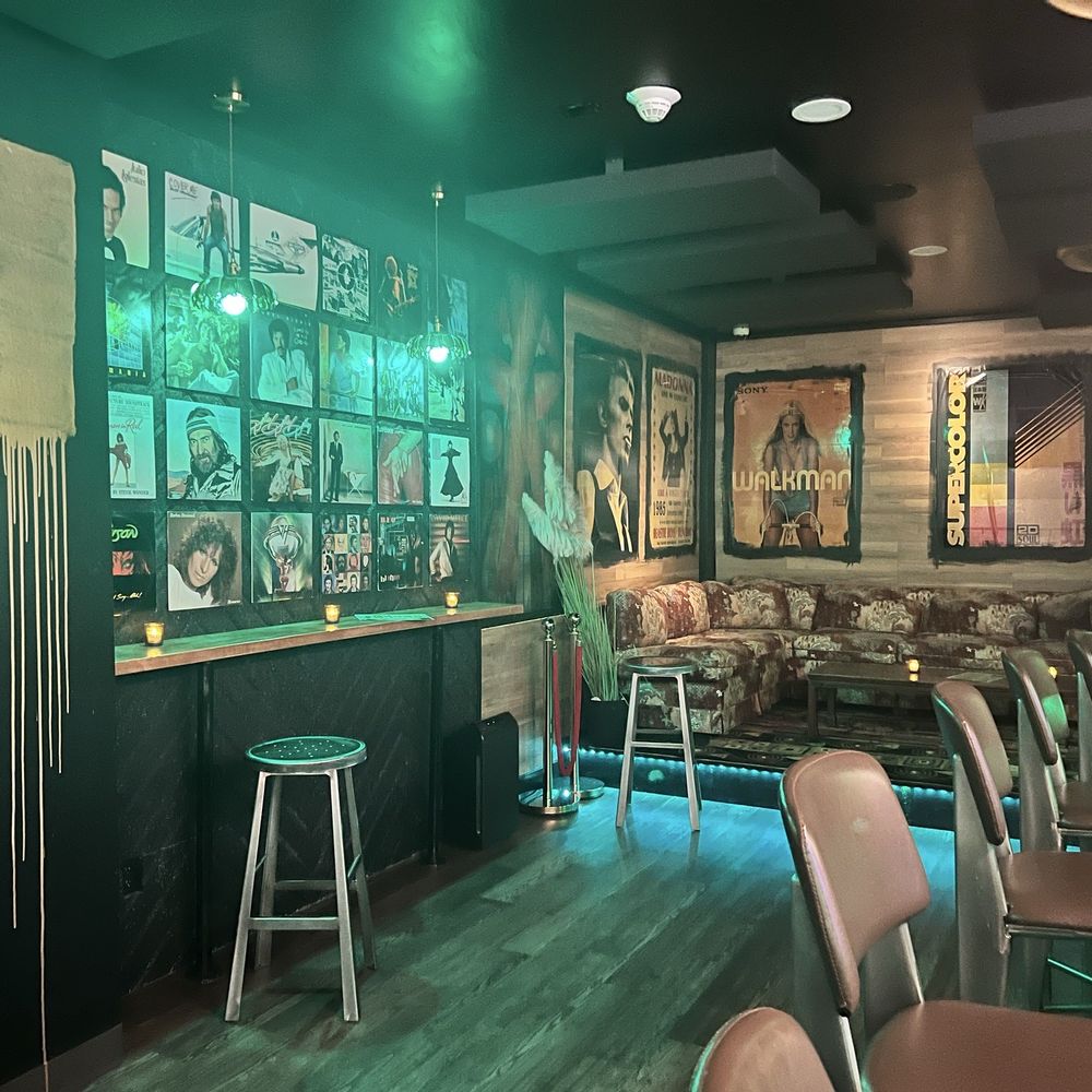 Ms Finicky - 3/17/26 - Cocktail Bars Near Me - Reno, Nevada