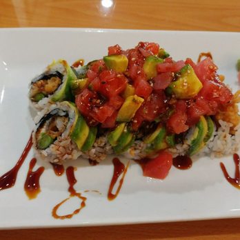 Amazing Asian Bistro - Christine's roll - Japanese Near Me - Plantation, Florida Amazing Asian Bistro - Christine's roll - Japanese Near Me - Plantation, Florida