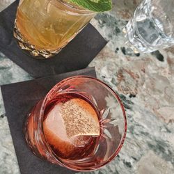 Bar les Cousins - Cocktail of the day and the "Je t'emmene au 2050 rue Mansfield"