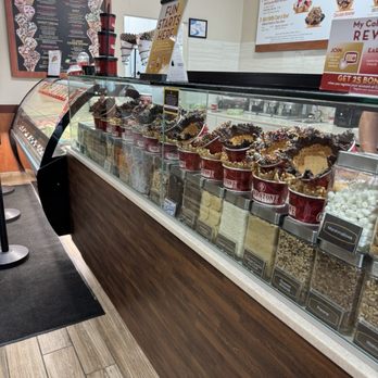 Cold Stone Creamery - Custom Cakes Near Me - Mechanicsville, Virginia