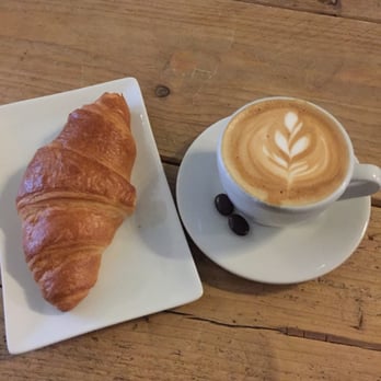 Trakteren - Coffee & Tea Near Me - Amsterdam, New Hampshire