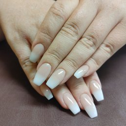 First manicure in a looooong while. First manicure in a looooong while.