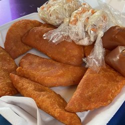 Los Antojitos de Manny - Pastelitos Rellenos