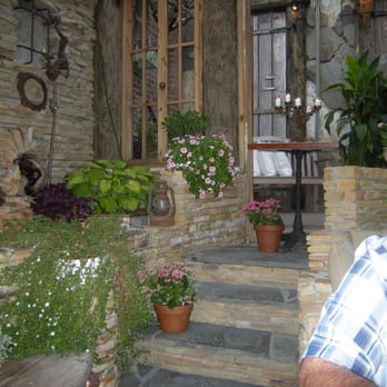 Le Petit Café - Private room off the courtyard - Coffee & Tea Near Me - Brooklyn, New York
