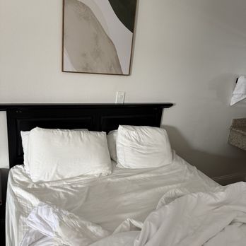 Monterey Surf Inn - Inside hotel room - Hotels Near Me - Monterey, California