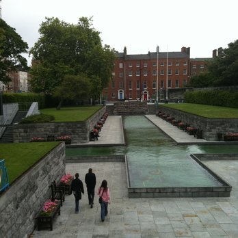 Garden of Remembrance - Pool and garden - Landmarks & Historical Buildings Near Me - Dublin, D Garden of Remembrance - Pool and garden - Landmarks & Historical Buildings Near Me - Dublin, D