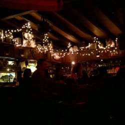 Fly's Tie Irish Pub
