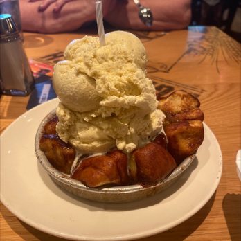 BJ's Restaurant & Brewhouse - Ymmm dessert - Breweries Near Me - Phoenix, Arizona BJ's Restaurant & Brewhouse - Ymmm dessert - Breweries Near Me - Phoenix, Arizona