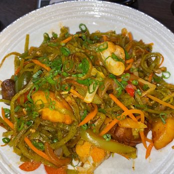 Star Sushi & Bar - Veggie Noodles - Ramen Near Me - Seattle, Washington Star Sushi & Bar - Veggie Noodles - Ramen Near Me - Seattle, Washington