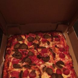 No joke - I opened this box and looked at the pizza and said "wow!" and then realized the box knew it before I did! No joke - I opened this box and looked at the pizza and said "wow!" and then realized the box knew it before I did!