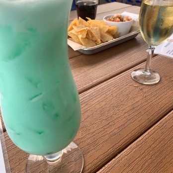 Shoreline Cafe - Drink - Seafood Near Me - Santa Barbara, California Shoreline Cafe - Drink - Seafood Near Me - Santa Barbara, California