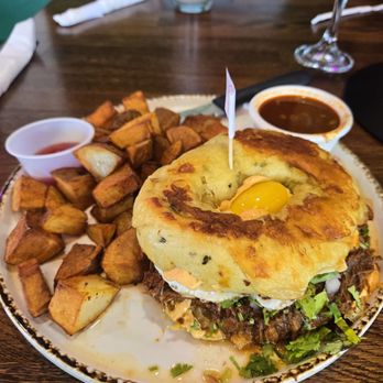 Madres Brunch - Bagel birria - Breakfast & Brunch Near Me - Bellflower, California