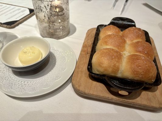 Artisanal Restaurant by null