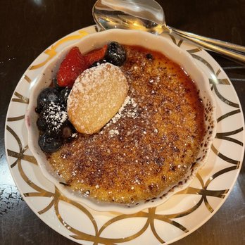 BRABO Brasserie - Crème brûlée - New American Near Me - Alexandria, Virginia