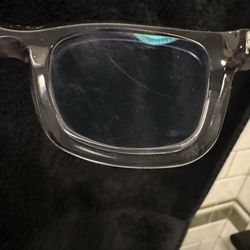 Lenox Hill Radiology - Cobble Hill - Scratch on brand new glasses that were placed FACE DOWN BY THE TECHNICIAN
