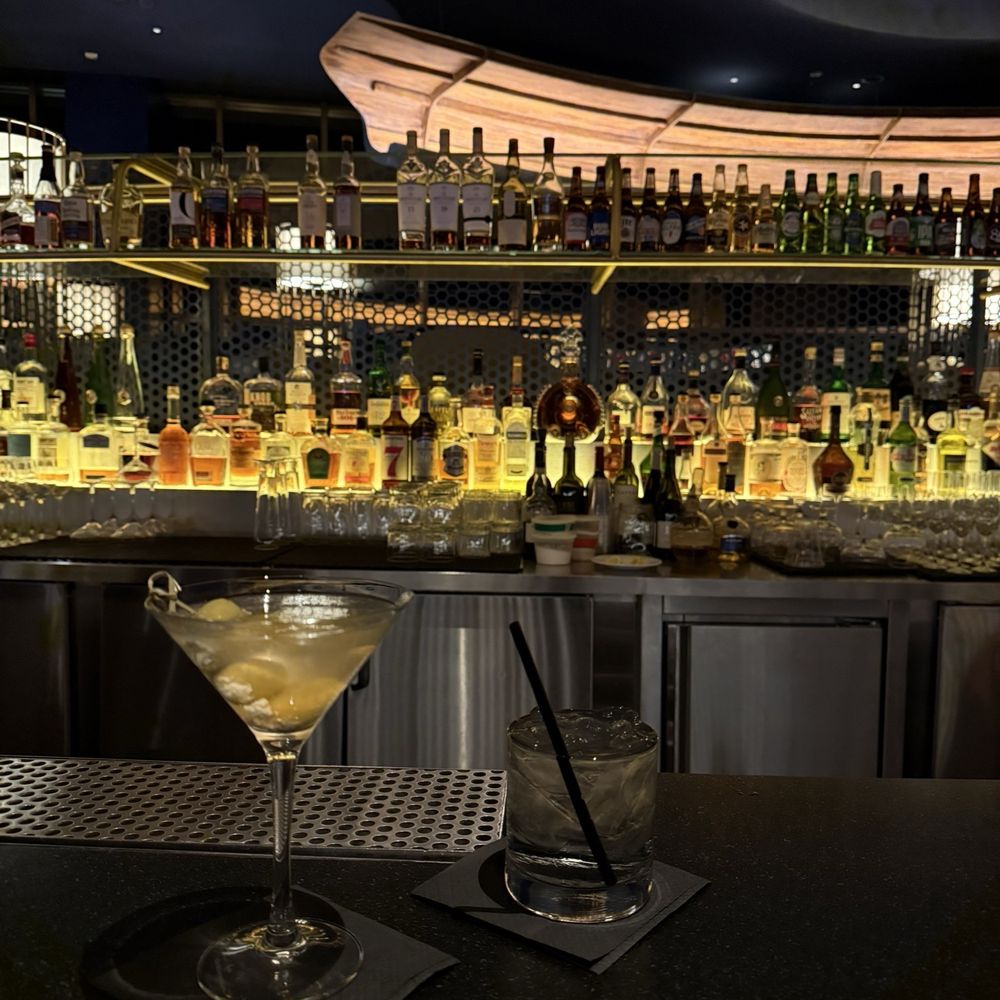 Skyfall Panoramic Bar & Lounge - Cocktail Bars Near Me - Las Vegas, Nevada Skyfall Panoramic Bar & Lounge - Cocktail Bars Near Me - Las Vegas, Nevada