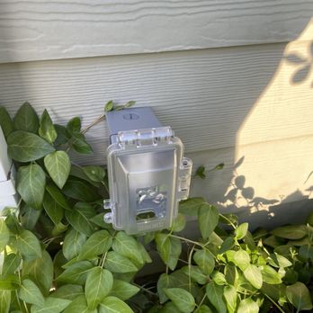 C. Bates Electric - outdoor outlet for xmas decorations! - Electricians Near Me - Fairfield, California C. Bates Electric - outdoor outlet for xmas decorations! - Electricians Near Me - Fairfield, California