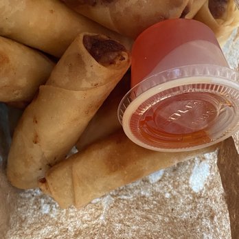 Kapit Bahay Filipino Restaurant - Lumpia - Filipino Near Me - Toronto, Ontario Kapit Bahay Filipino Restaurant - Lumpia - Filipino Near Me - Toronto, Ontario