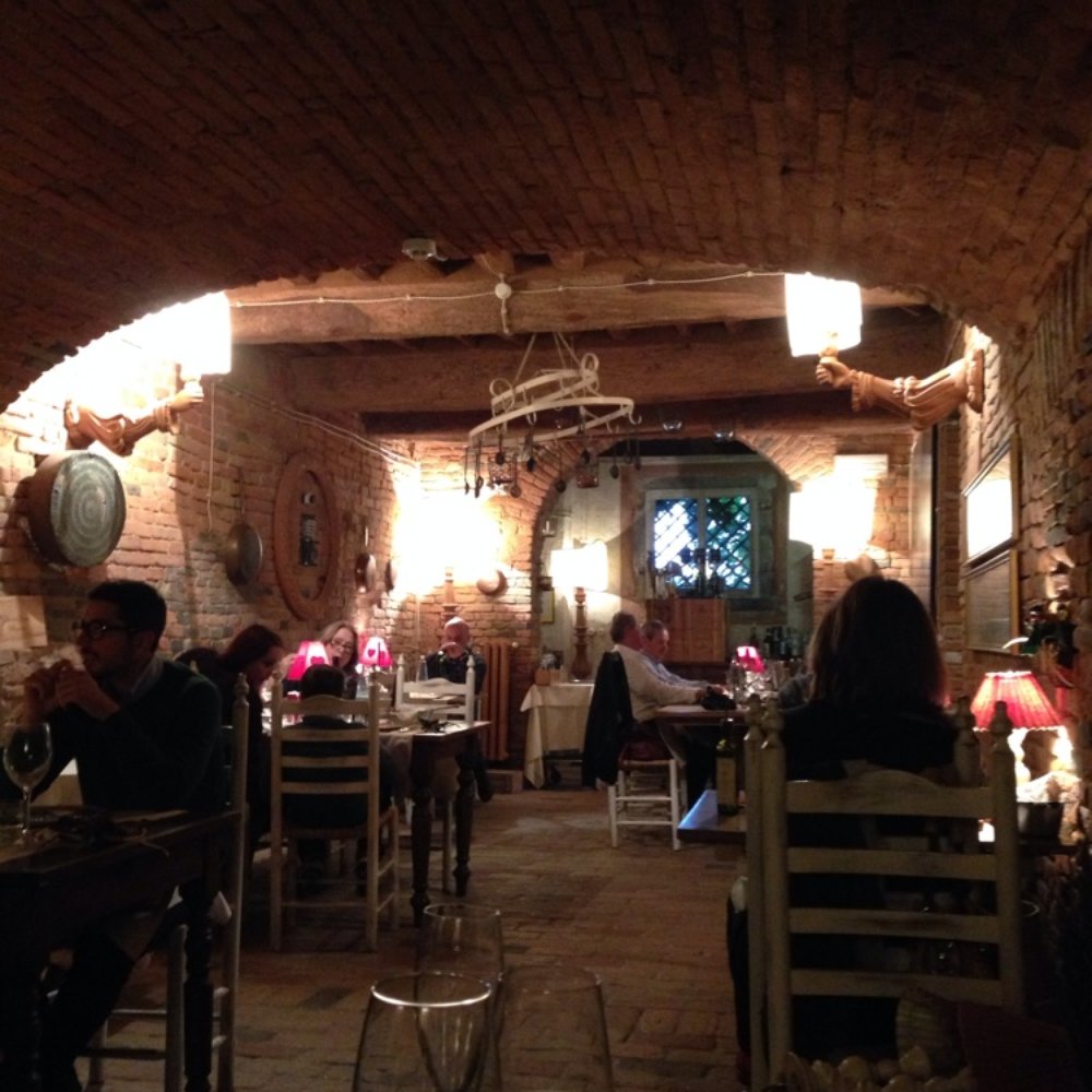 Il 24, 25 e 26 dicembre l’Ostaria rimarrà chiusa: ci prendiamo qualche  giorno per festeggiare in famiglia e ricaricare le batterie., Dal 27  dicembre si torna ai fornelli!, image size:1000x1000