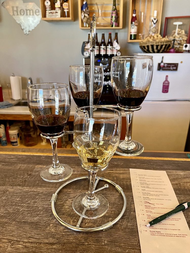 Elevation 966 Winery Logo