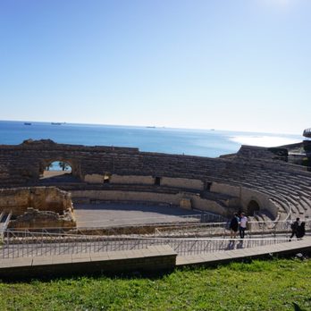 Roman Amphitheatre - Landmarks & Historical Buildings Near Me - Tarragona, T