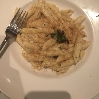 Ouisie's Table - Mac and cheese! - New American Near Me - Houston, Texas