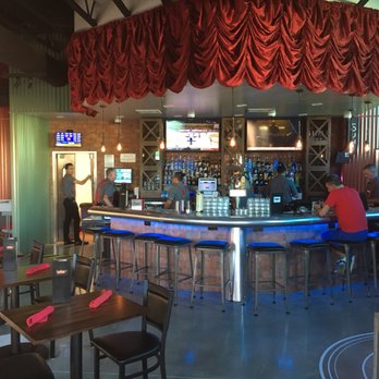 Runway Bar & Restaurant - The bar - New American Near Me - Cathedral City, California Runway Bar & Restaurant - The bar - New American Near Me - Cathedral City, California