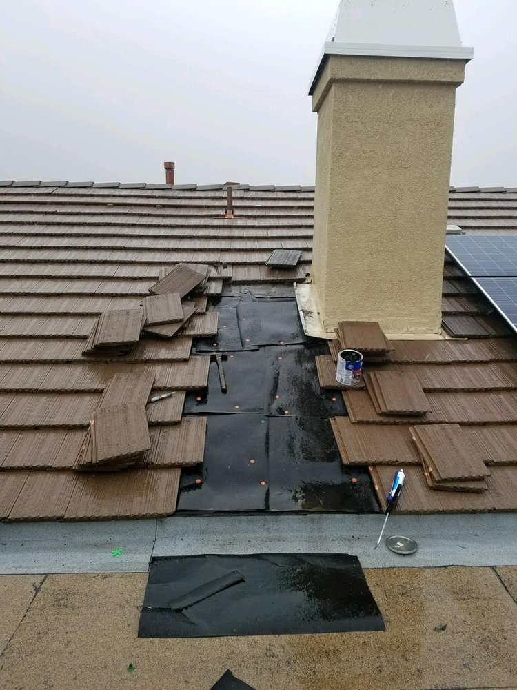 Slide of Hester Roofing