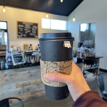 Coffee Corral - Paris tea in 20oz cup - Coffee & Tea Near Me - Baker City, Oregon