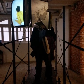 油街實現 - Duck your head (an exhibit) - Landmarks & Historical Buildings Near Me - Hong Kong, HK