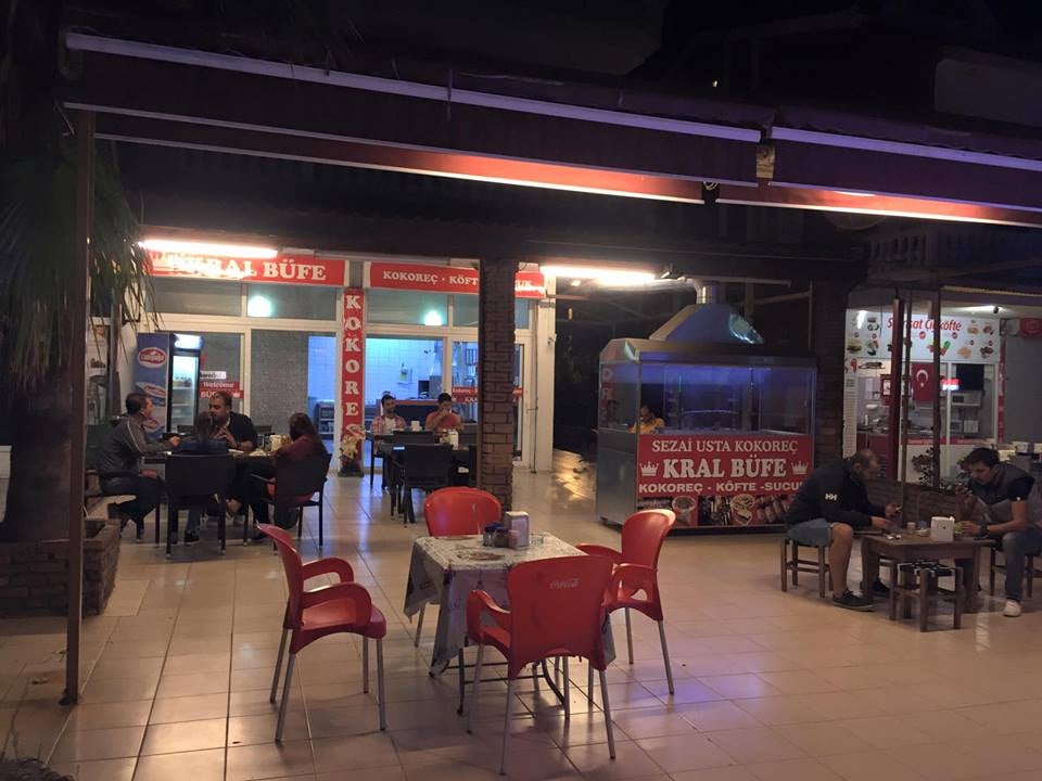 KRAL BÜFE & KOKOREÇ Adnan Menderes Cd. No90/Z2, Muğla, Turkey