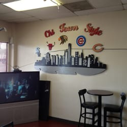 Mr. Rusty's Real Taste of Chicago - Dining Room
