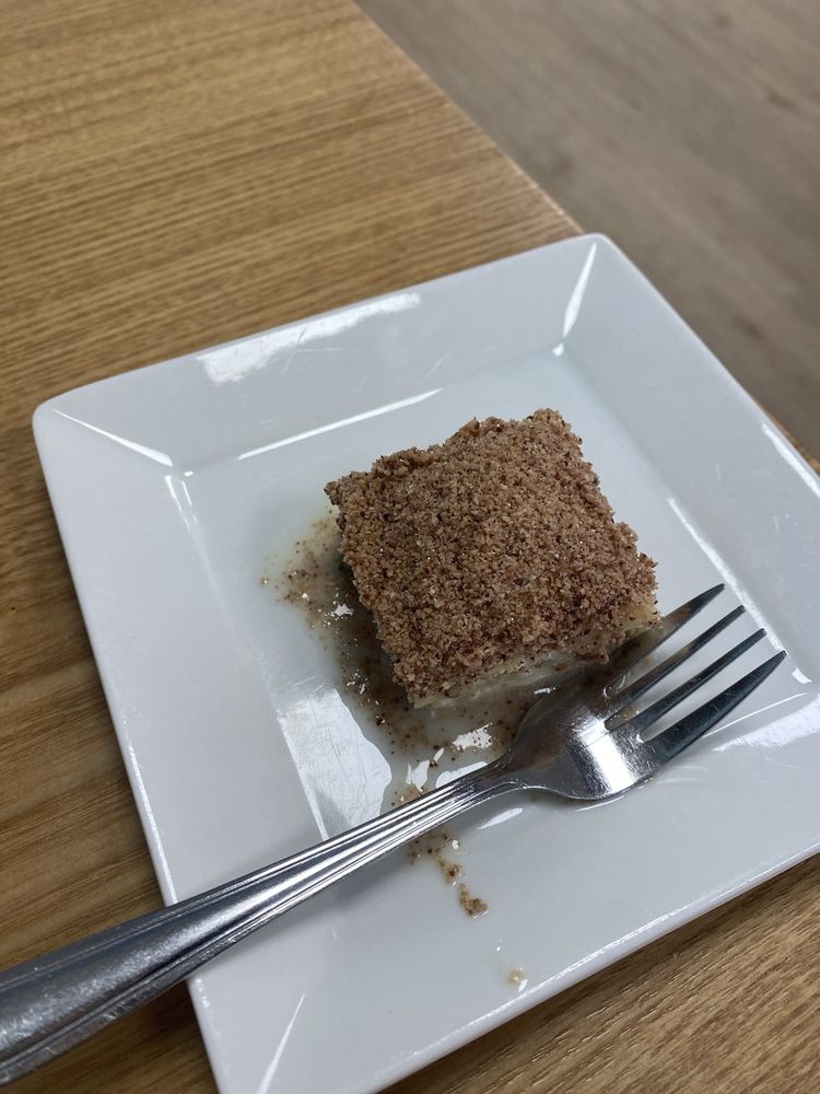 Emilee’s Sweet House Logo