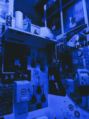 Photo of Halu - San Francisco, CA, US. Cute, cozy bathroom