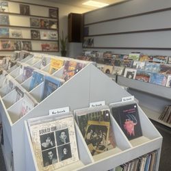 We Buy Records - Classic rock vinyl