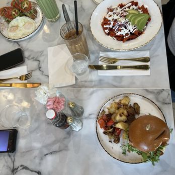 Luua Caffe - Breakfast Sandwich, Chilaquiles, Avocado Toastavocado - Breakfast & Brunch Near Me - Inglewood, California Luua Caffe - Breakfast Sandwich, Chilaquiles, Avocado Toastavocado - Breakfast & Brunch Near Me - Inglewood, California