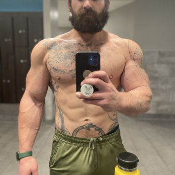 Chuze Fitness - Swolleosis affecting my entire body from a solid gym setup - Gyms Near Me - Denver, Colorado