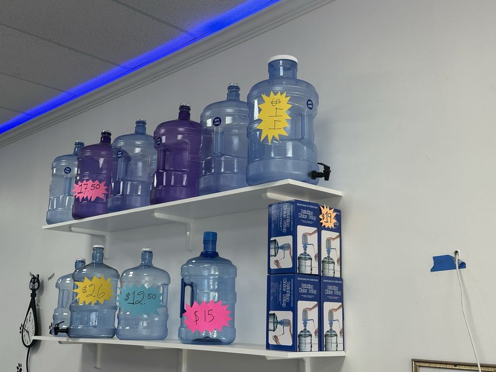 Clean River Water Store Logo