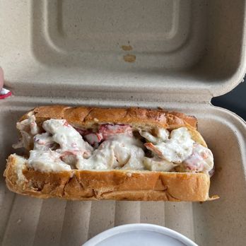 New England Fishmongers - sandwich in a styrofoam container - Seafood Markets Near Me - Kittery, Maine New England Fishmongers - sandwich in a styrofoam container - Seafood Markets Near Me - Kittery, Maine